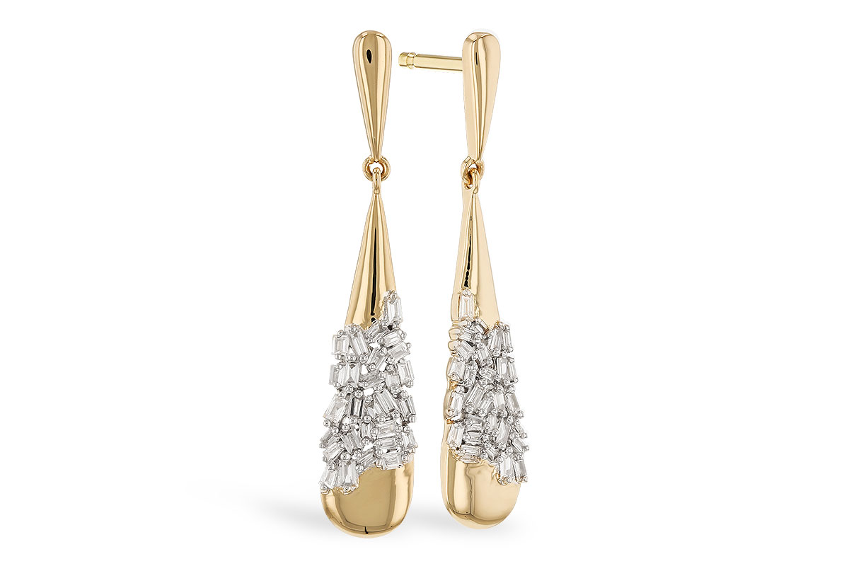 M328-68943: EARRINGS .20 TW BAGUETTE DIAS